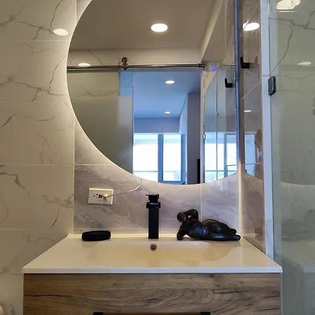 Luxury Beachside Apartamento Cartagena